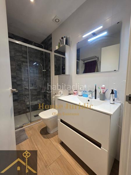 Foto 92892d48-dcba-42f1-af1e-2ef37f5f191a. Casa adossada a mitja galta s/n a Havana Mataró