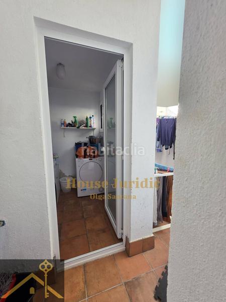 Foto adbb39dd-0dfb-460b-8c94-57d99819ac59. Casa adossada a mitja galta s/n a Havana Mataró