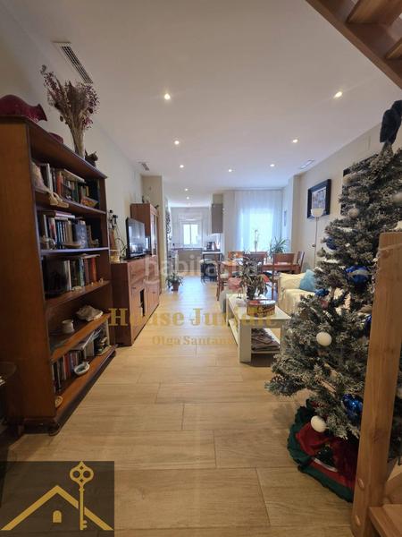 Foto b5f28b6a-676f-447d-866c-be72118bcff0. Casa adossada a mitja galta s/n a Havana Mataró