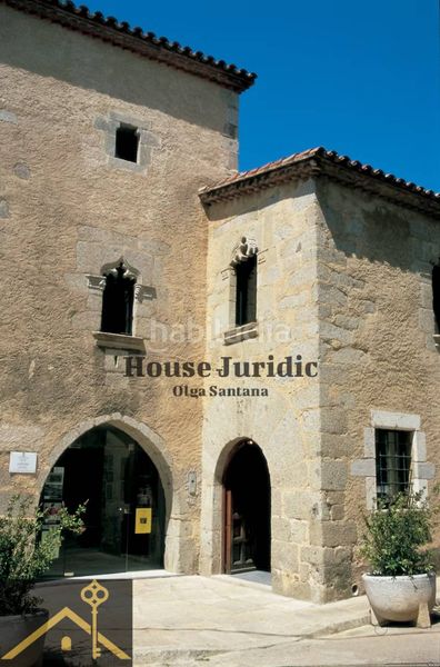 Foto 27d1769e-2252-4b56-b427-ec1d83ceb112. Xalet amb xemeneia calefacció aparcament piscina a Argentona