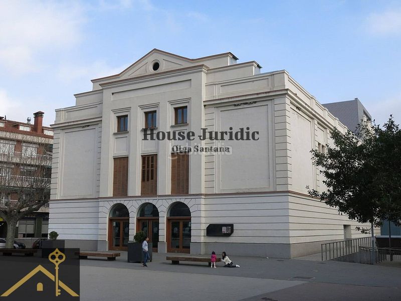 Foto a0a2eb58-a886-4696-9ced-b83dd0538493. Xalet amb xemeneia calefacció aparcament piscina a Argentona