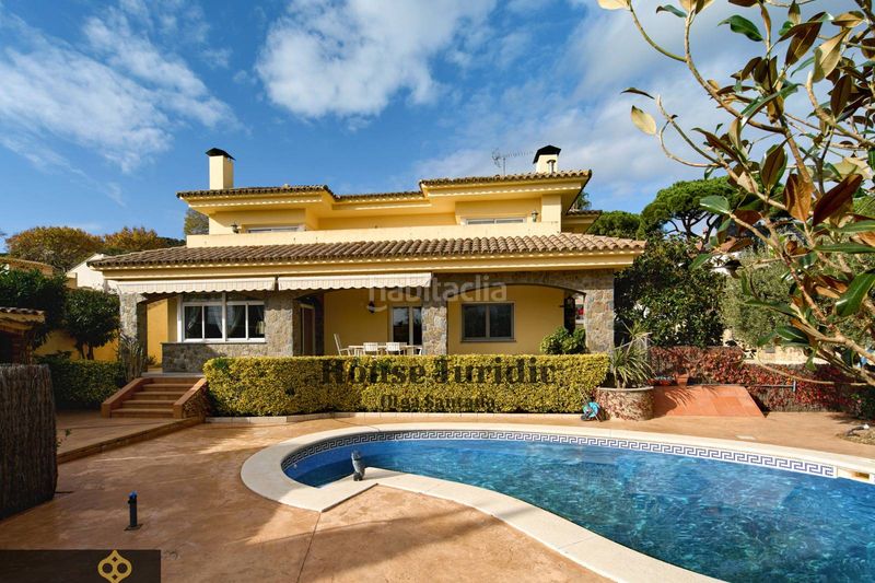 Foto a12a4c08-bd2c-4595-9984-977b7185cc55. Casa con camino riscaldamento parcheggio piscina in Argentona