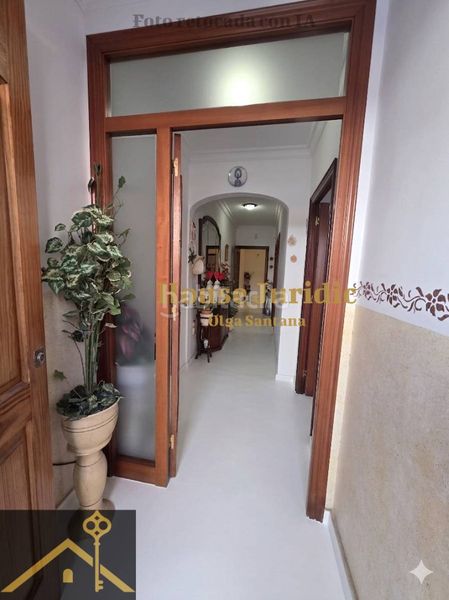 Foto 0a117b1c-4b97-4763-bb63-ac106a0e5a1d. Casa aparellada a Els Molins Mataró