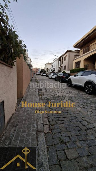 Foto 3d6e6b69-3495-4134-9d6c-e27aed662ad1. Casa aparellada amb calefacció a Els Molins Mataró