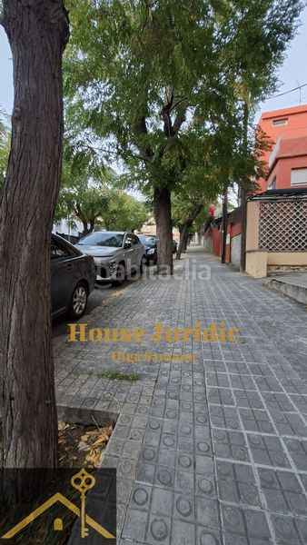 Foto 3e917ad9-e615-43a0-a01b-d00363bbad6f. Casa aparellada amb calefacció a Els Molins Mataró