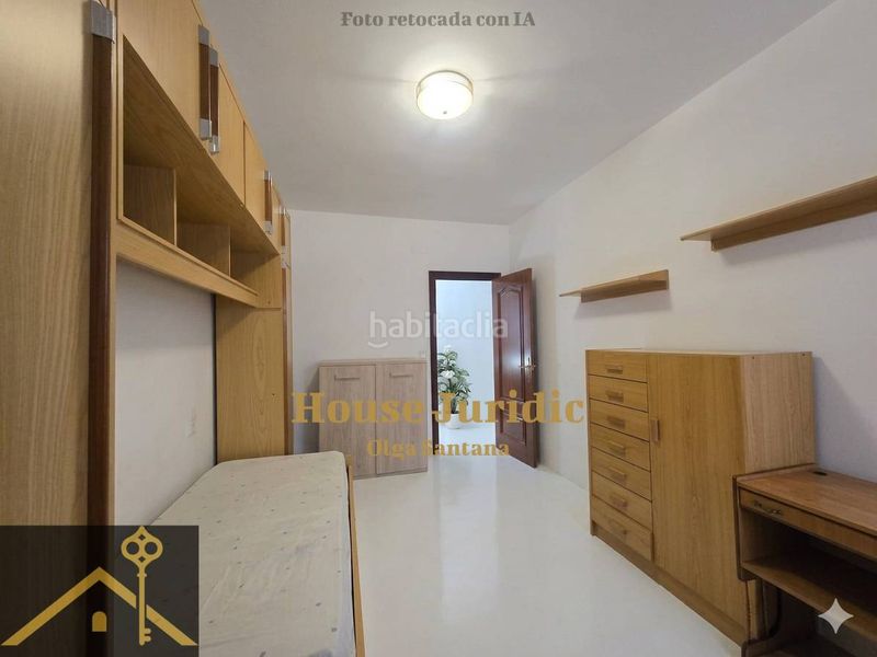 Foto c69564cb-dd66-42b1-931c-cc2a5a71d437. Casa aparellada a Els Molins Mataró