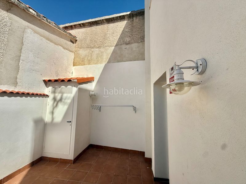 Foto b51ef729-5a88-4290-96ca-b79847954d06. Casa adossada amb calefacció a Ventas de Retamosa (Las)