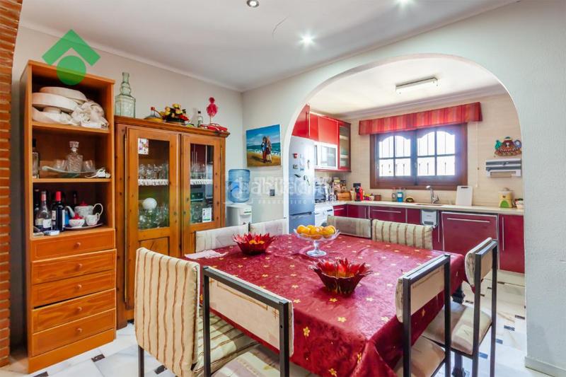 Foto 4f15a932-81a7-4bf5-bd59-e8bf52c6526c. Casa aparellada amb aparcament piscina a Capistrano Nerja