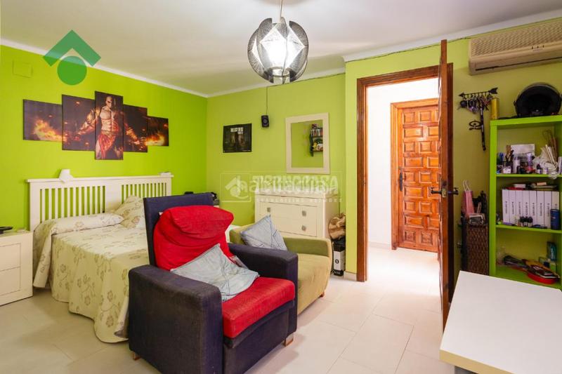 Foto ec4ea84c-075f-438d-83b2-24dfa4e7a6bd. Casa aparellada amb aparcament piscina a Capistrano Nerja