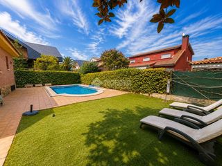 Casa a Griñón. Casa en venta en griñón