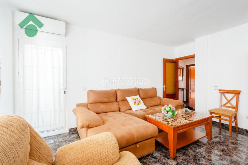Foto 3bac0f38-3a51-4b8b-882d-f5b8af4f4bf8. Piso  en venta en Centro Nerja