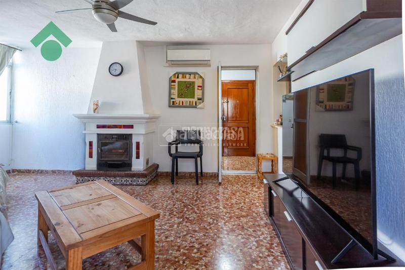 Foto fe6fef86-942a-4347-b562-47a1719e8c94. Piso  en venta en Centro Nerja