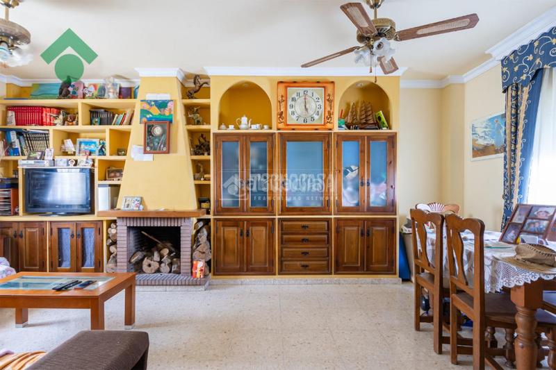 Foto 478a2e61-81fb-4957-84d9-7d26e45250ad. Casa pareada casa en venta en Macharaviaya