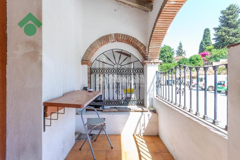 Foto a1baa8df-81c1-489d-a210-6b9ef0484514. Casa pareada casa en venta en Macharaviaya