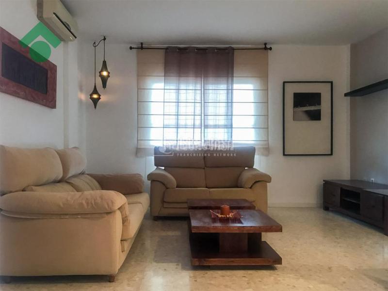 Foto 2aed7052-2a79-4208-a325-399e97798f4e. Maison jumelée avec parking dans La Cala del Moral Rincón de la Victoria