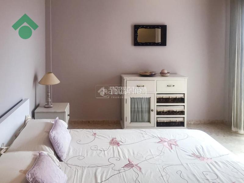 Foto 3983396d-7180-4858-89dd-f53a25ada2f4. Maison jumelée avec parking dans La Cala del Moral Rincón de la Victoria