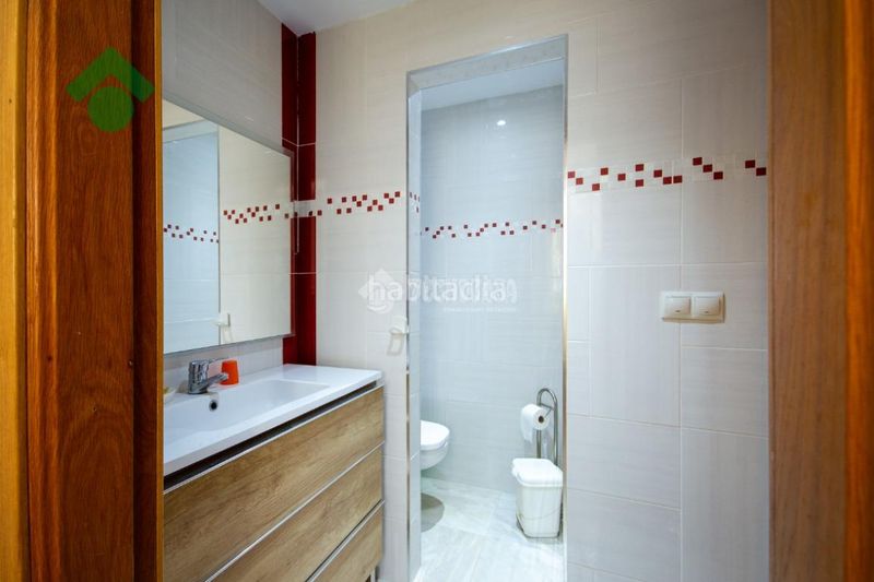 Foto 066c6709-b20d-47d1-b3de-6ac152672ec7. Casa pareada casa en venta en Torre de Benagalbón Rincón de la Victoria