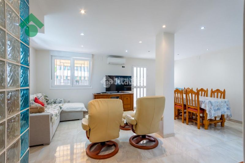 Foto 6cd1b7fd-e23a-4d83-a917-4681fb17b31e. Casa pareada casa en venta en Torre de Benagalbón Rincón de la Victoria