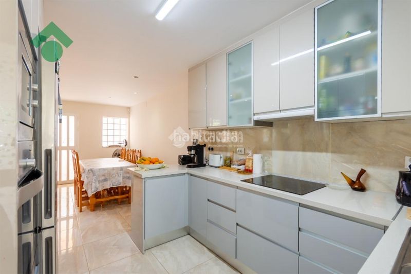 Foto dab800fa-78f5-451c-ac38-af054b11c93f. Casa pareada casa en venta en Torre de Benagalbón Rincón de la Victoria