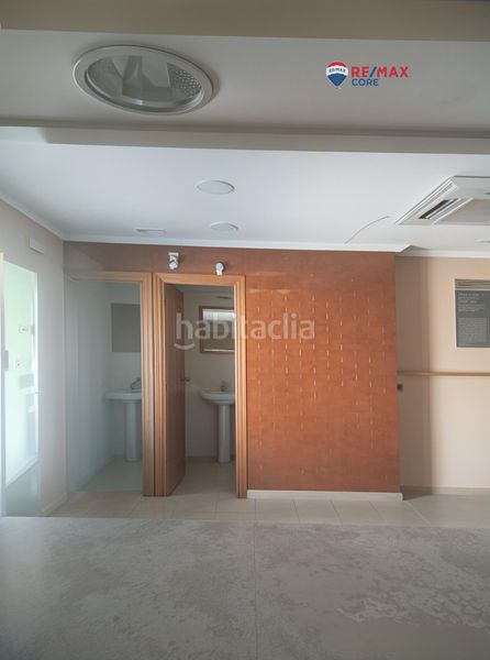 Foto a31d01e0-882b-4774-a4b9-681ae5008e87. Local comercial a La Cañada - Aldea Moret Cáceres