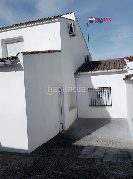 Foto d6746e5f-2f72-4c0b-9bca-fc25b33517c2. House with heating parking in Lobón