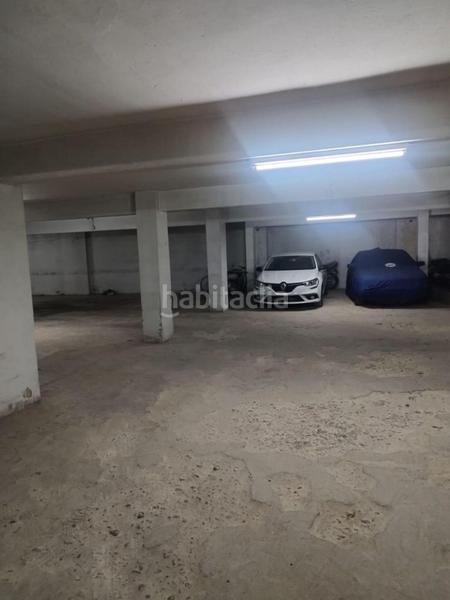 Foto 59beabee-04f4-4c0e-989b-6ebdc0701f7e. Aparcament cotxe a Casco Antiguo Badajoz