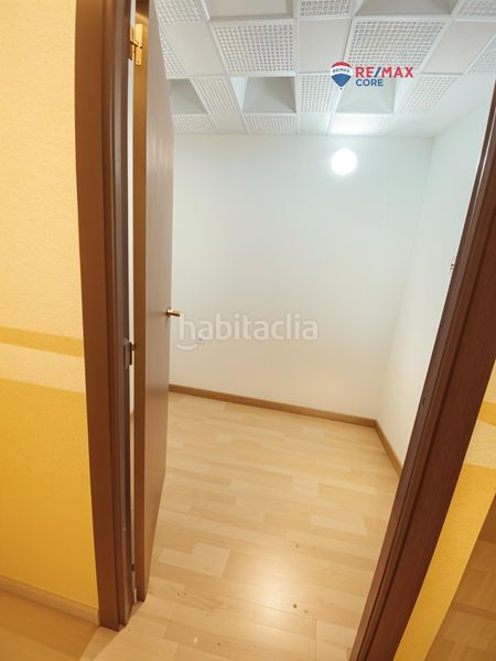 Foto b5ef5ff3-5ec5-448f-922e-57a962541666. Local comercial a Casco Antiguo Cáceres