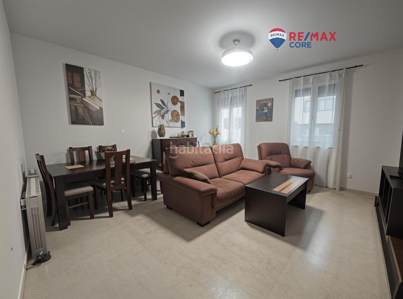 Foto a5a0b2fb-d8b3-4ec5-be7a-53898c6cb322. Piso  en Pardaleras comodidad y conectividad en Badajoz