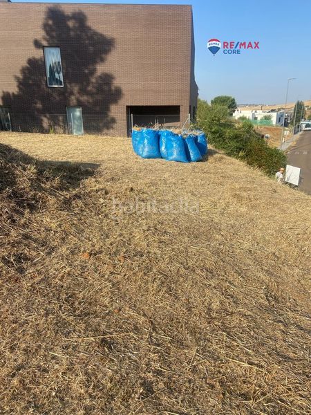 Foto 423b939b-ac39-45cd-b1e5-398db2d79287. Terreny residencial a Golf Guadiana Badajoz