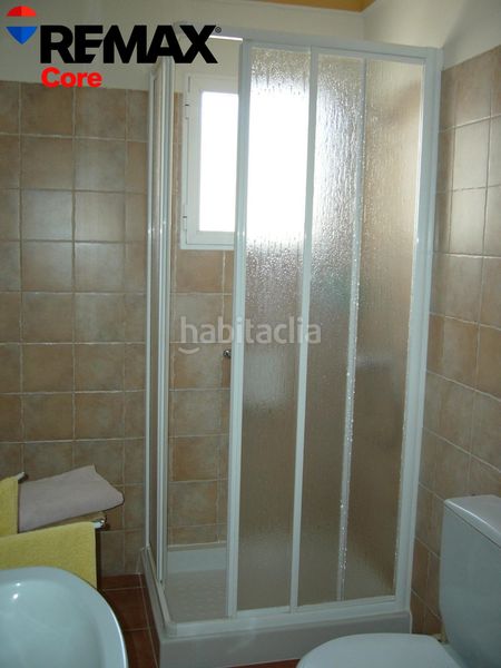 Foto 0ac696e0-17d1-4aa5-9ba5-99bcfa0d3e20. Casa amb aparcament a Orellana la Vieja