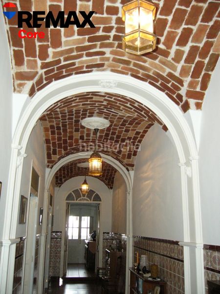 Foto 705ad4a9-a799-4d37-bab2-23682305bc01. Casa amb aparcament a Orellana la Vieja