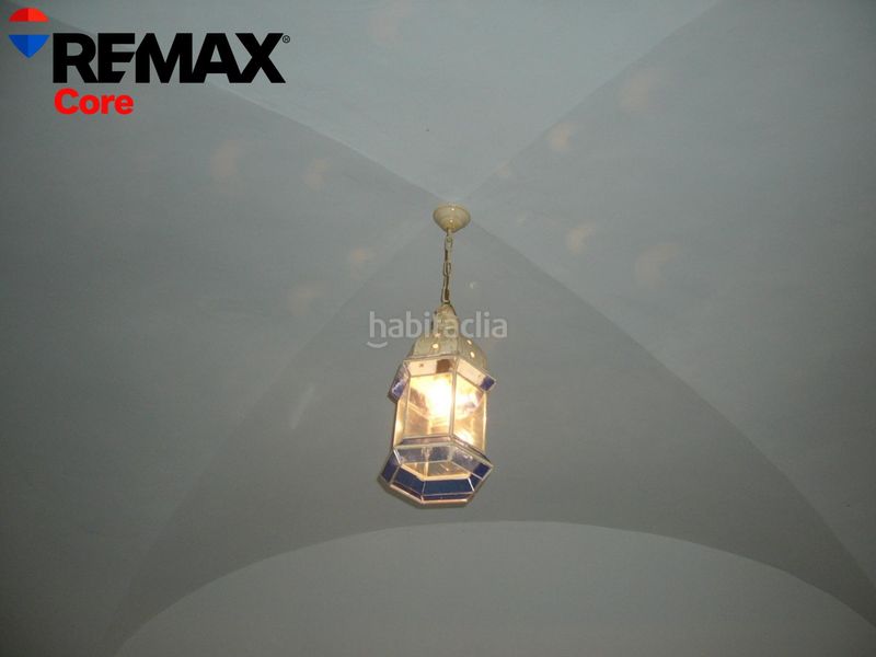 Foto beb97d4f-ff7e-4e77-ad03-b0a5938e2d1a. Casa amb aparcament a Orellana la Vieja