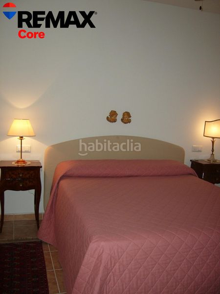 Foto ec524365-a27c-43bf-bc94-9ea9f6dee336. Casa amb aparcament a Orellana la Vieja