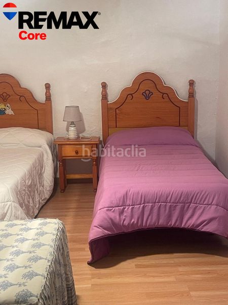 Foto c9296b66-47a4-4e94-b861-65b8f89aae4f. Casa amb calefacció a Burguillos del Cerro