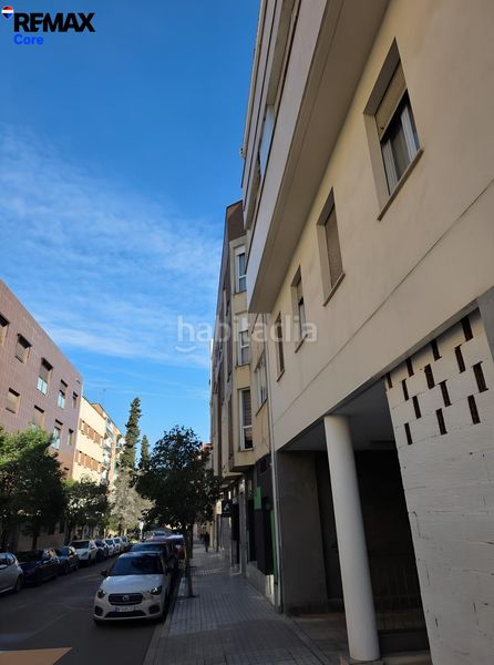 Foto ce71176b-1000-4d8c-8732-1f337054ff05. Local comercial a Pardaleras Badajoz