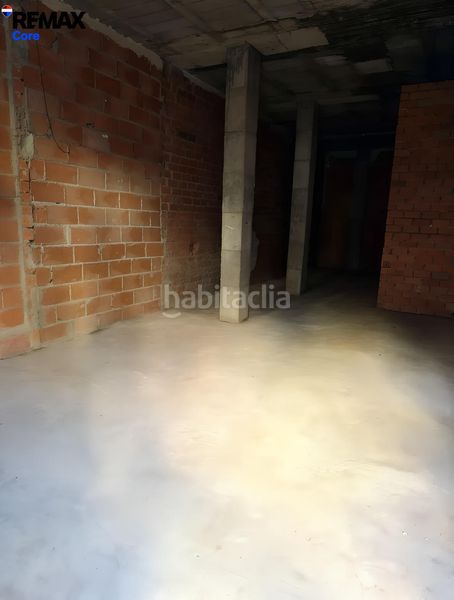 Foto e5e2bfe8-f75f-4f6f-8268-633f396c06d1. Local comercial a Pardaleras Badajoz
