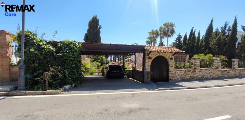 Foto d6c263d8-a4b8-48d9-a8c3-f5a8635b986d. Xalet amb aparcament piscina a Río Real Marbella