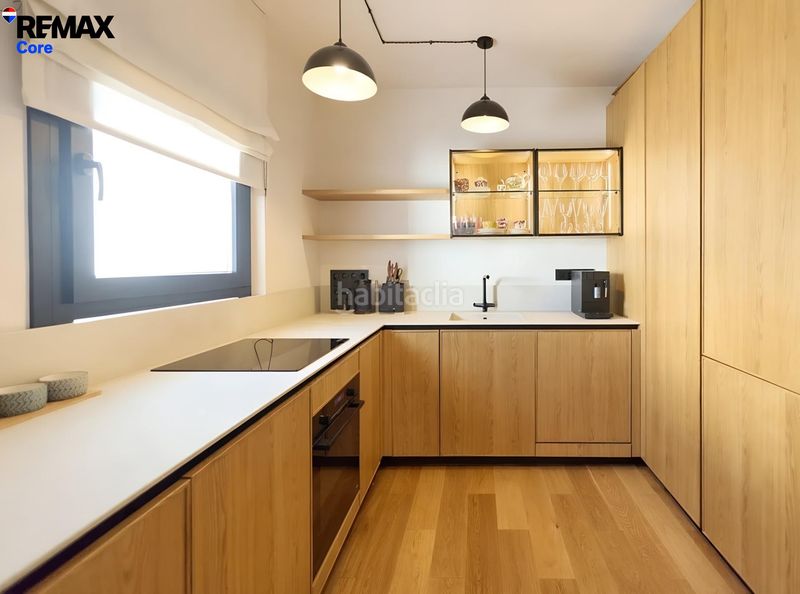 Foto 2b20f582-7a2a-4d9f-b414-a2676d8bc361. Pis amb aparcament piscina a Puerto Banús Marbella