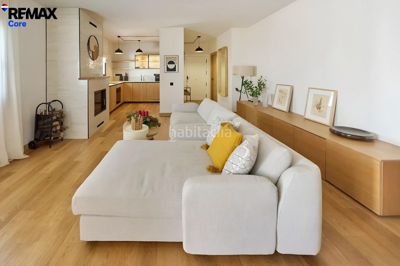 Foto 841411d6-9b06-4fc6-b7bb-77fa36a40f85. Pis amb aparcament piscina a Puerto Banús Marbella