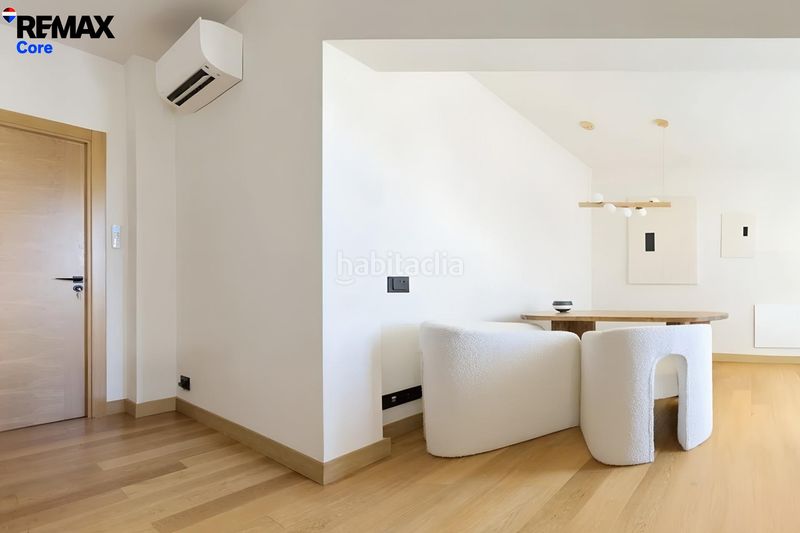 Foto dbacebf7-e5dd-44ca-928a-680d50450885. Pis amb aparcament piscina a Puerto Banús Marbella