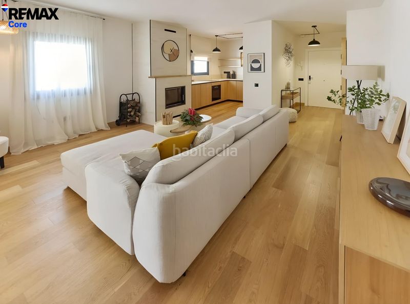 Foto f567c607-4d8d-4b07-9a4f-3771235b77ff. Pis amb aparcament piscina a Puerto Banús Marbella