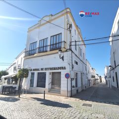 Miete Geschäftsraum in Olivenza. Venta o alquiler local comercial con gran potencial en ubicación