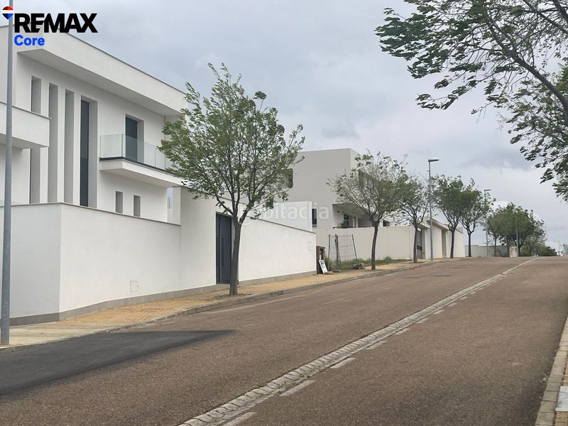 Foto 8f79f603-d9cf-4399-b6a8-7ea2146262cc. Terreny residencial a Almendralejo