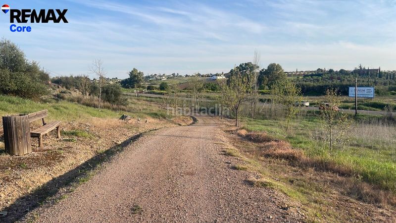 Foto af40cdcd-f57e-4757-87e5-e2d67c374501. Terreny residencial a Almendralejo