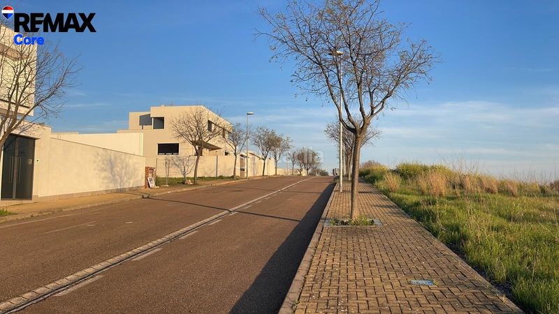 Foto b88119c5-6fdd-4eff-ab53-90ea894633ff. Terreny residencial a Almendralejo