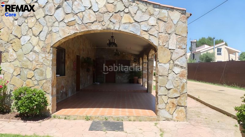 Foto 13c20bf7-8aef-4400-b180-c330351886b7. Casa amb calefacció aparcament piscina a Villar del Rey