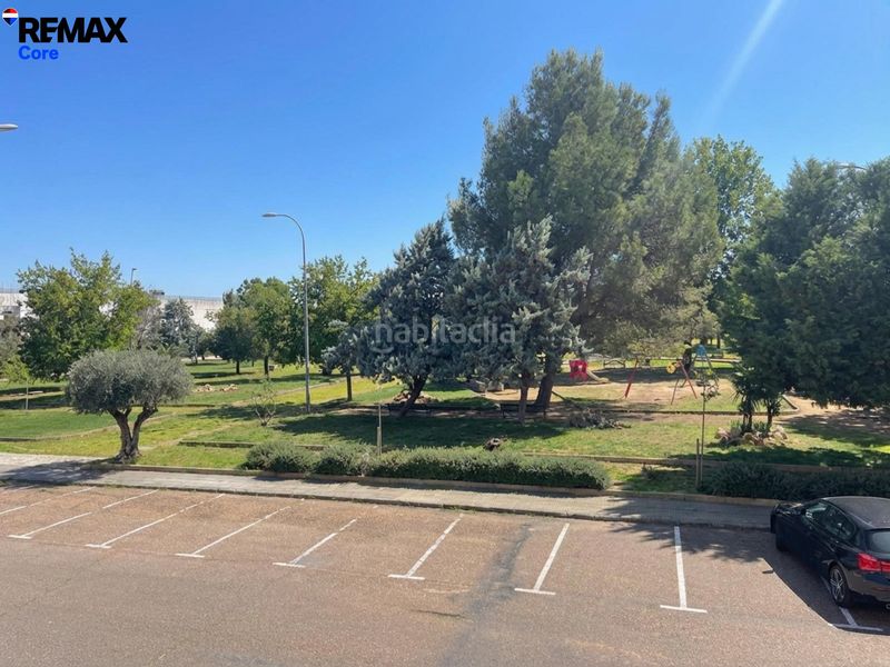 Foto 8d45afa1-82b4-45db-adfc-d7075387b3ff. Casa amb aparcament a Montijo