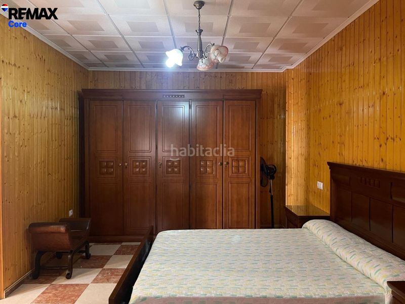 Foto cbb408de-d93e-47cf-b64a-b525bb1b8c5b. Casa amb aparcament a Montijo