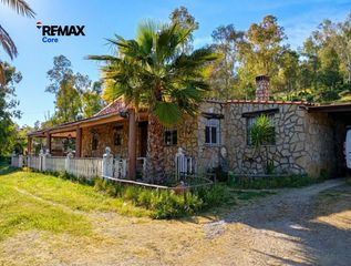 Casa en Valdesalor - Rinc�n de Ballesteros. Finca r�stica a 10 minutos de c�ceres el refugio perfecto