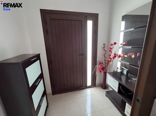 Casa a Carretera de Sevilla - Los Montitos. Espectacular casa de 268 m2 con sauna, garaje y 4 dormitorios en